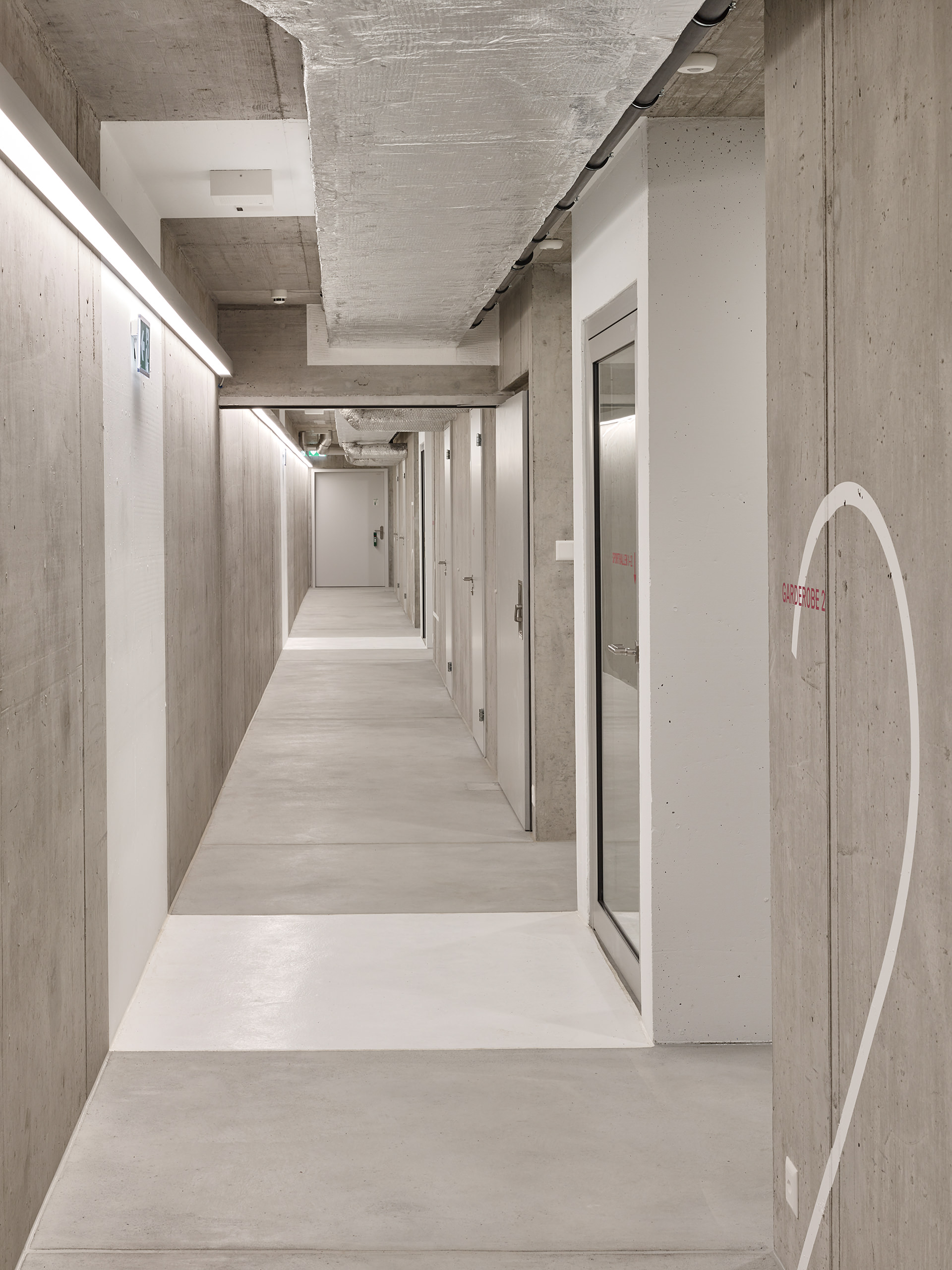 Dreifachturnhalle Kantonsschule Wettingen